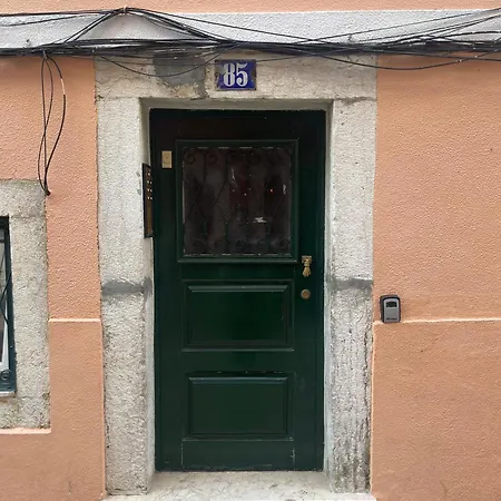 Tejo River View Classic Flat In Lisbons Historic Heart Apartament Lizbona