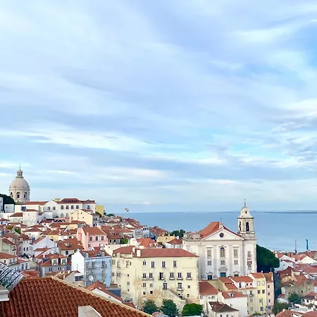 Tejo River View Classic Flat In Lisbons Historic Heart شقة *