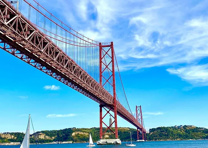 Apartment Tejo River View Classic Flat In Lisbons Historic Heart *